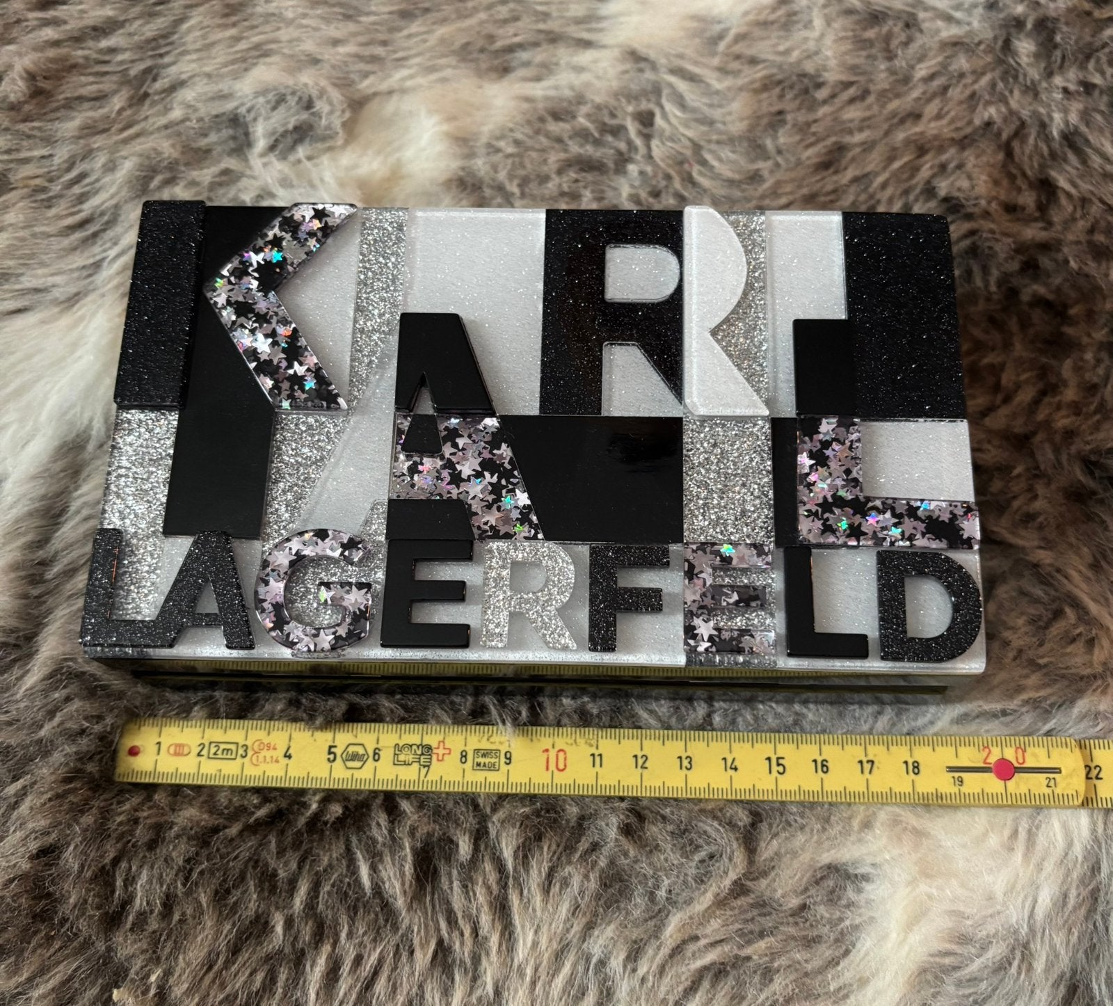 Karl lagerfeld clutch, Handtassen en Accessoires, Tassen | Damestassen, Ophalen of Verzenden, Nieuw