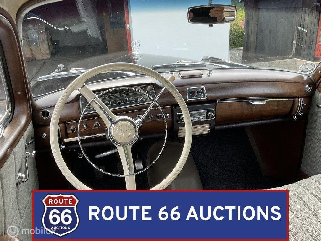 Mercedes-Benz 220 S | 1957 | Route 66 Auctions, Auto's, Zwart, Mercedes-Benz, Bedrijf, Handgeschakeld