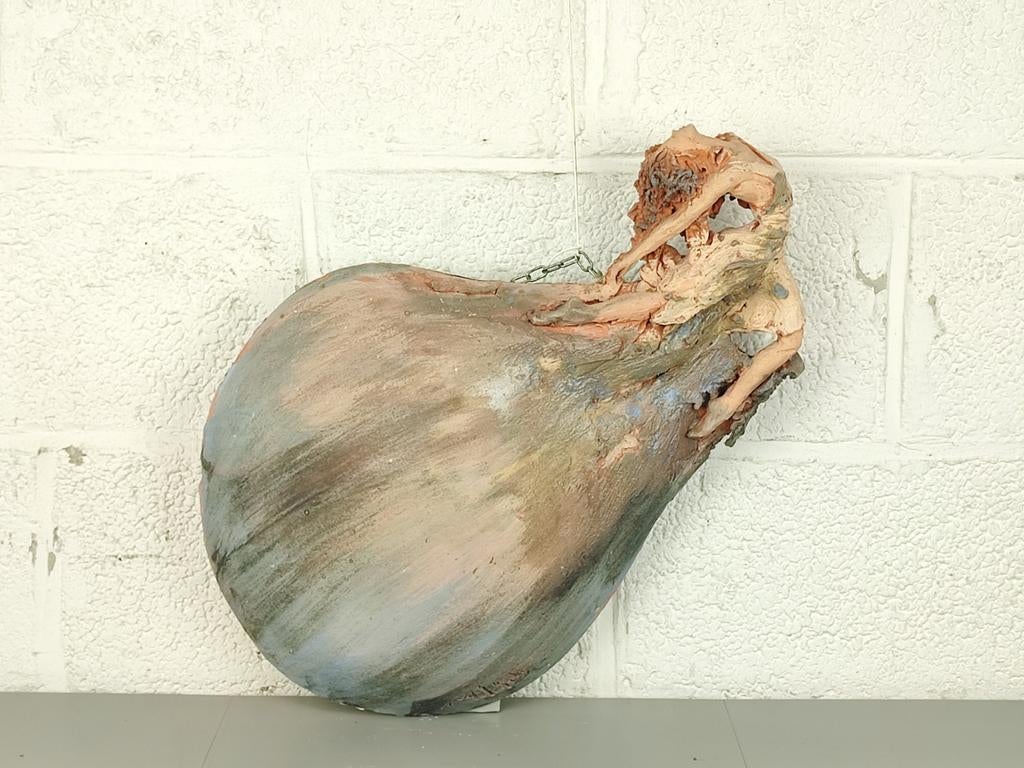 Terracotta kunstwerk Alberto Mirolo, Ophalen