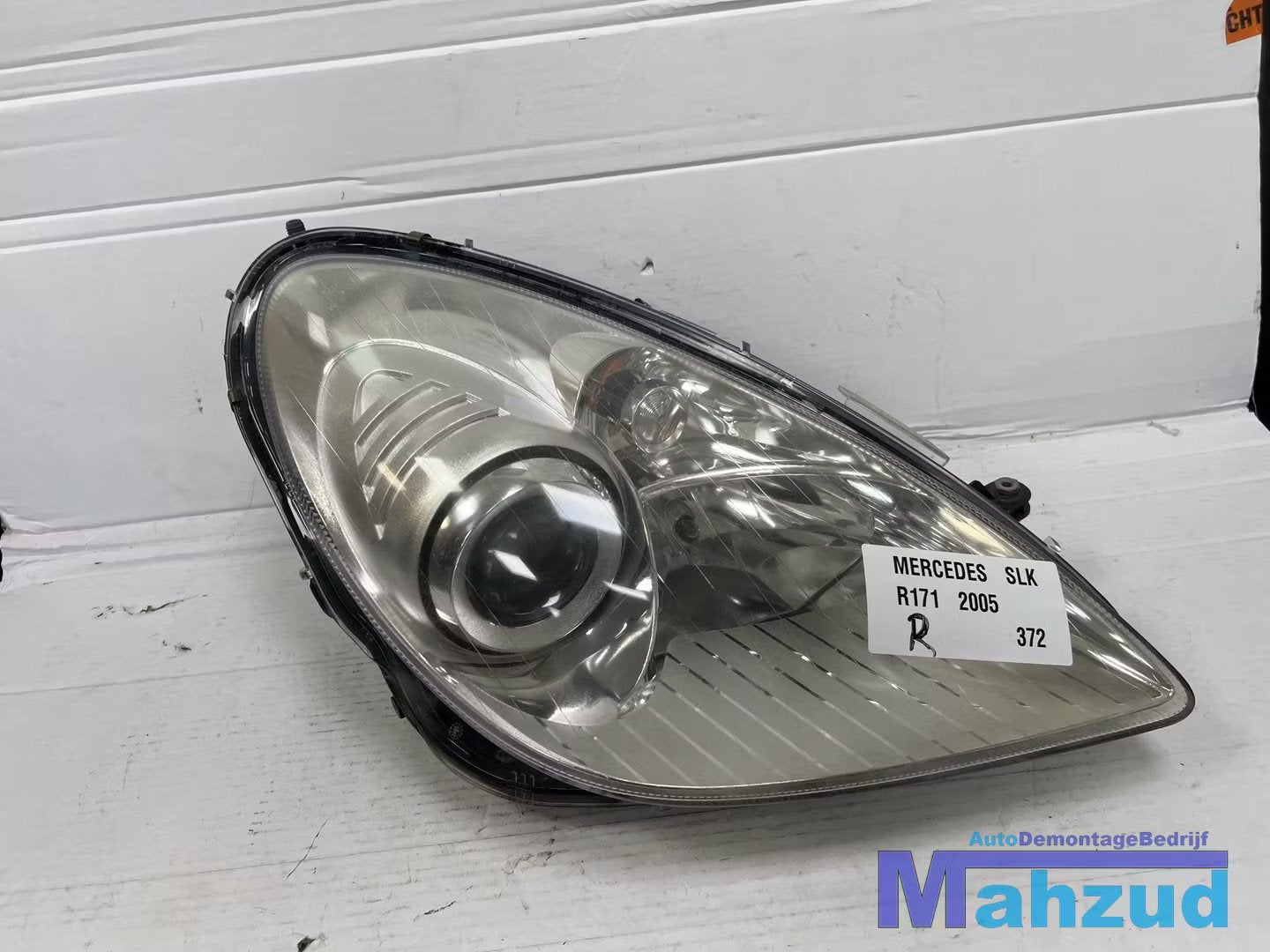 MERCEDES SLK R171 Rechts koplamp 2005-2011, Mercedes-Benz AG, Mercedes-Benz, Utilisé, Mercedesstrasse 120
70372  Stuttgart, DE