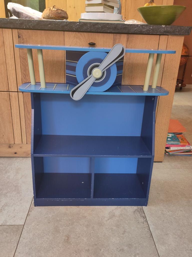Origineel boekenkastje helicopter, Ophalen, Met plank(en), Gebruikt, 50 tot 100 cm