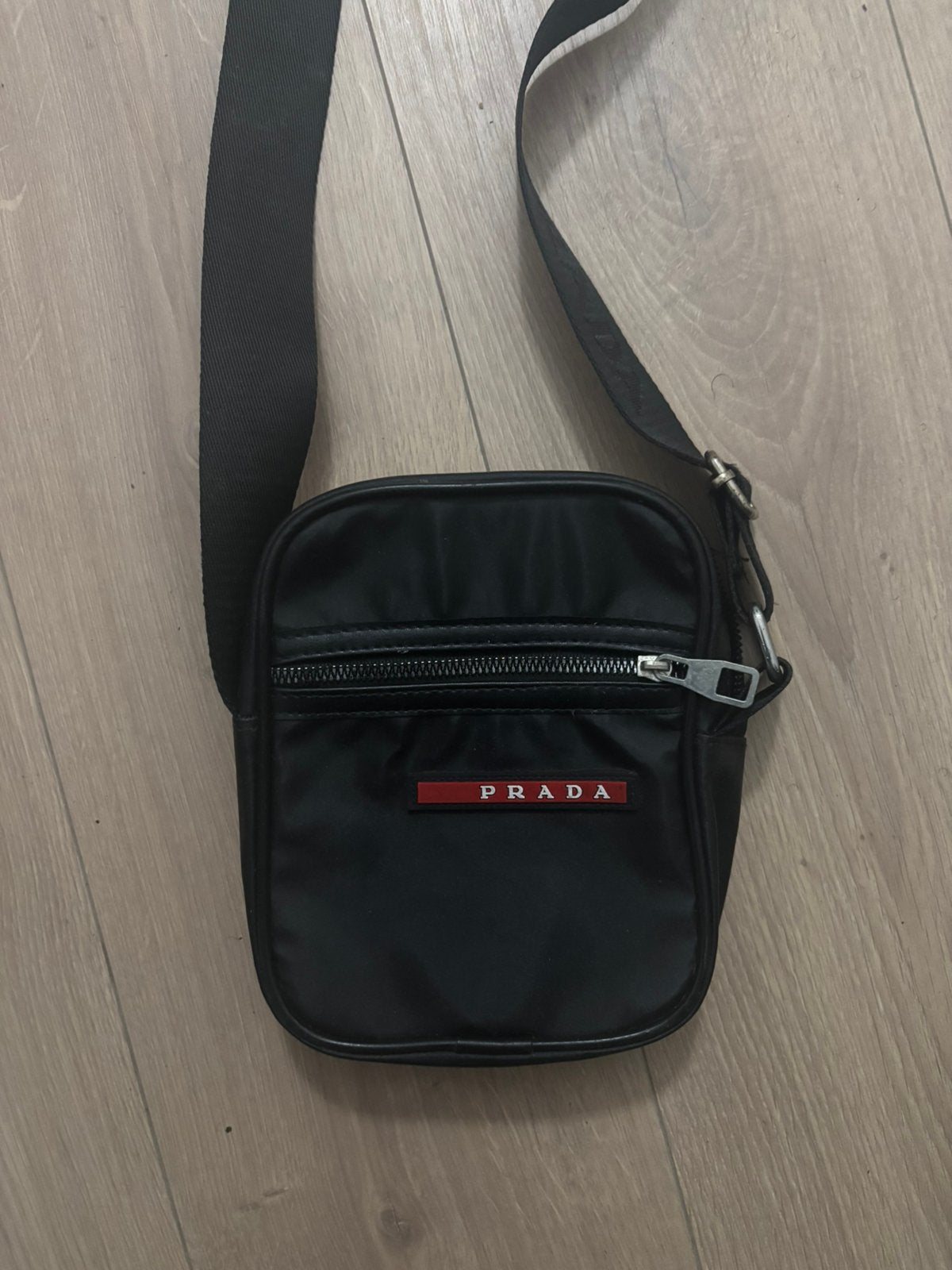 Sac prada, Enlèvement ou Envoi, Comme neuf