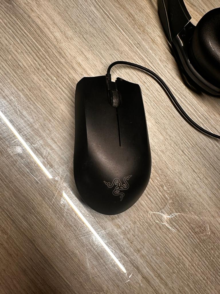 Razer Abyssus Essential Gaming Muis – RGB Zwart, Ophalen of Verzenden, Zo goed als nieuw, Muis, Gaming muis