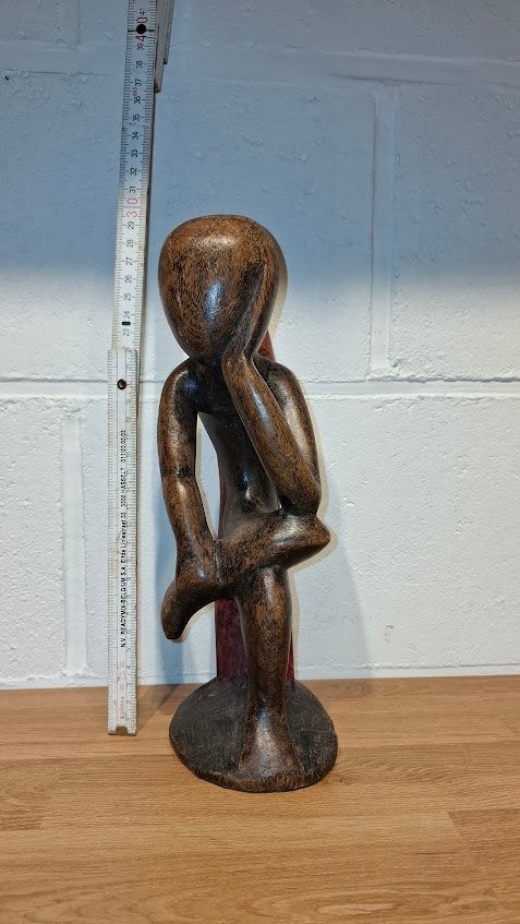 Statue en bois art africain Rwanda, Antiquités & Art, Bois, Fait main, Homme, Enlèvement