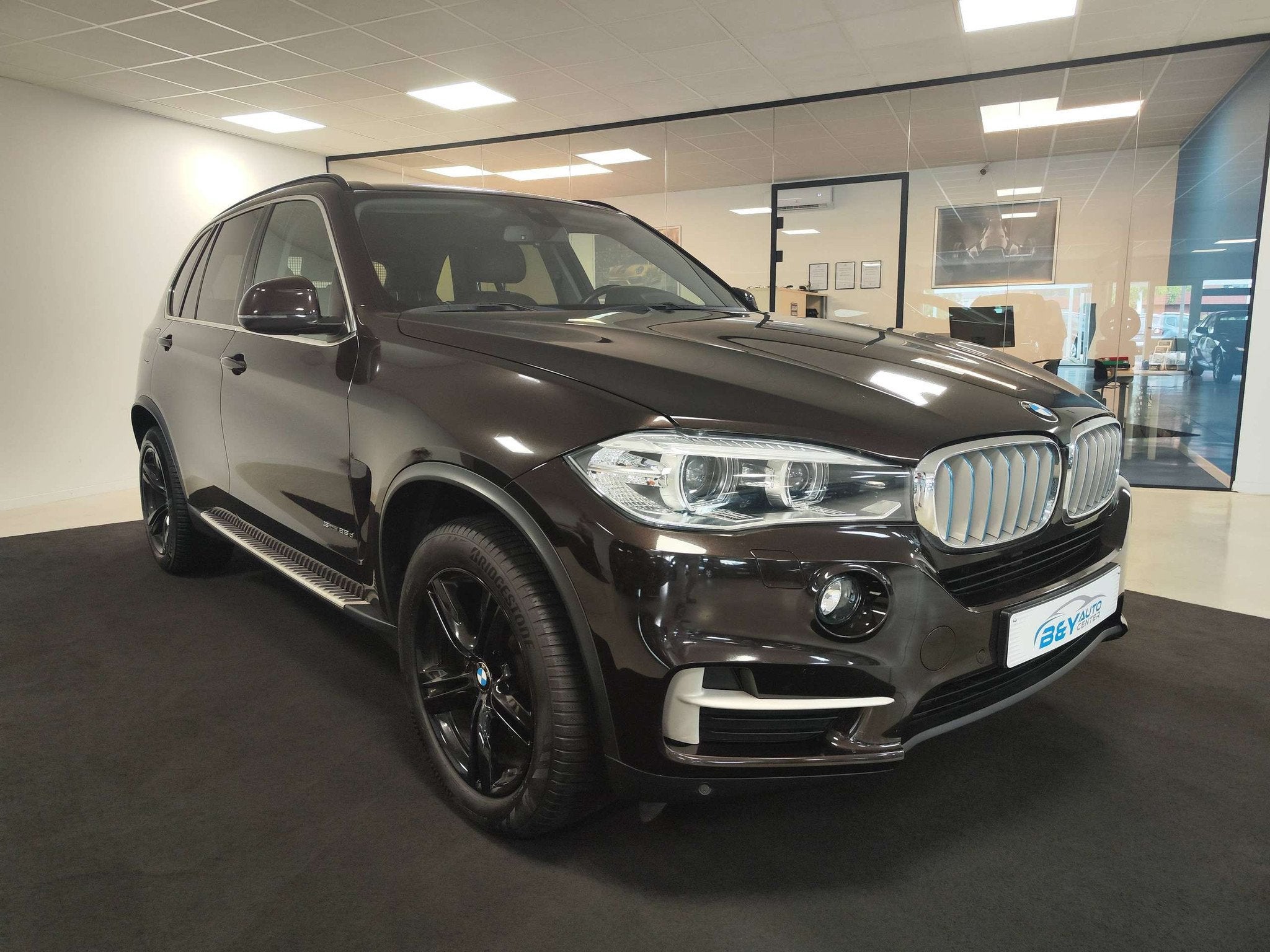 BMW X5 2.0 dAS sDrive25 (EU6) Xenon - Intelligent safety - L, Autos, BMW, Achat, 139 g/km, Entreprise, 5 portes