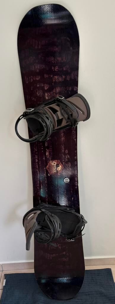 Snowboard GNU eco-choice, Ophalen, Board