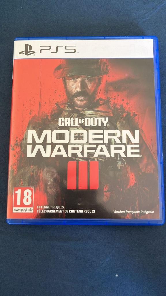 PS5 Call Of Duty Modern Warfare lll - like new, Games en Spelcomputers, Ophalen, Vanaf 18 jaar, Shooter, Nieuw