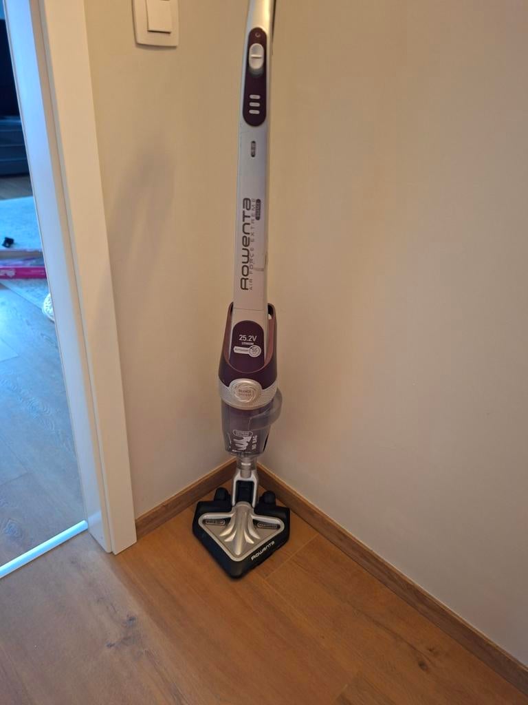 Aspirateur balai, Electroménager, Aspirateur