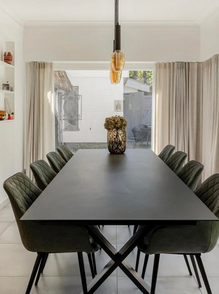 Keramische zwarte eettafel, Ophalen, Overige materialen, 100 tot 150 cm, 200 cm of meer