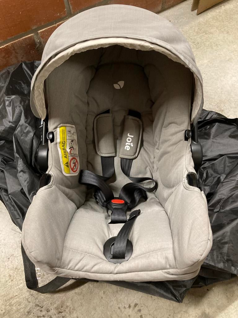 Autostoeltje Joie Gemm met basis, Autres marques, Comme neuf, Enlèvement, Ceinture de sécurité ou Isofix