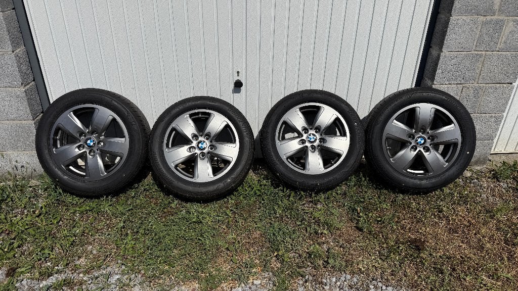 4 Jantes Bmw Série 1 F40 F41 2023 - Pneus neuf (démo), Ophalen, 16 inch, Banden en Velgen, Nieuw