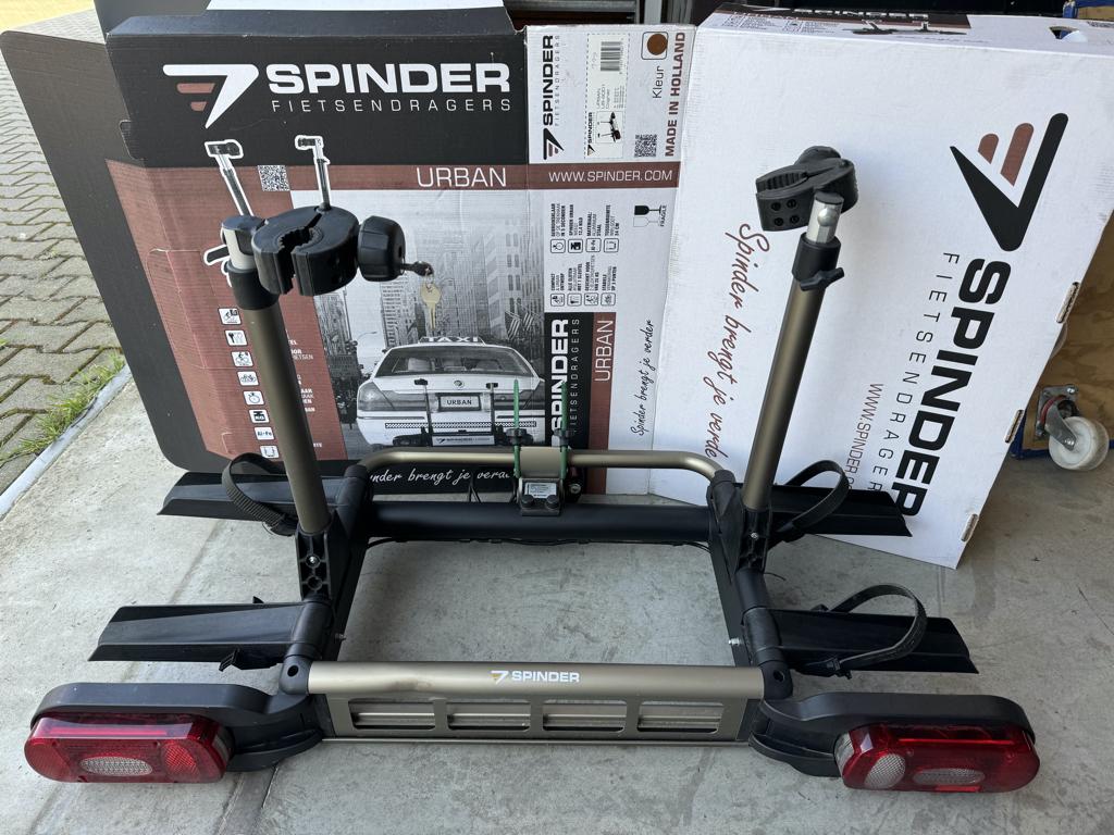 Fietsendrager voor 2 e-bikes, elektrische fietsen, z.g.a.n., Ophalen, 2 fietsen, Zo goed als nieuw, Trekhaakdrager