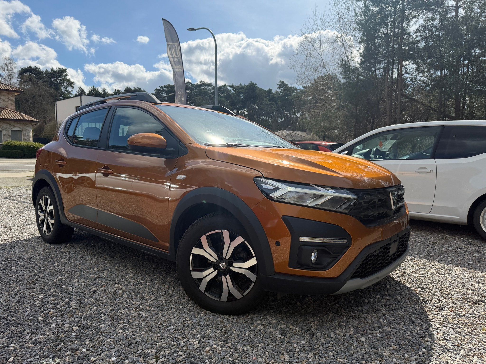 Dacia Sandero Stepway 1.0B + LPG EURO6d '21 + 12M GARANT, Auto's, Stof, Gebruikt, 67 kW, Bedrijf