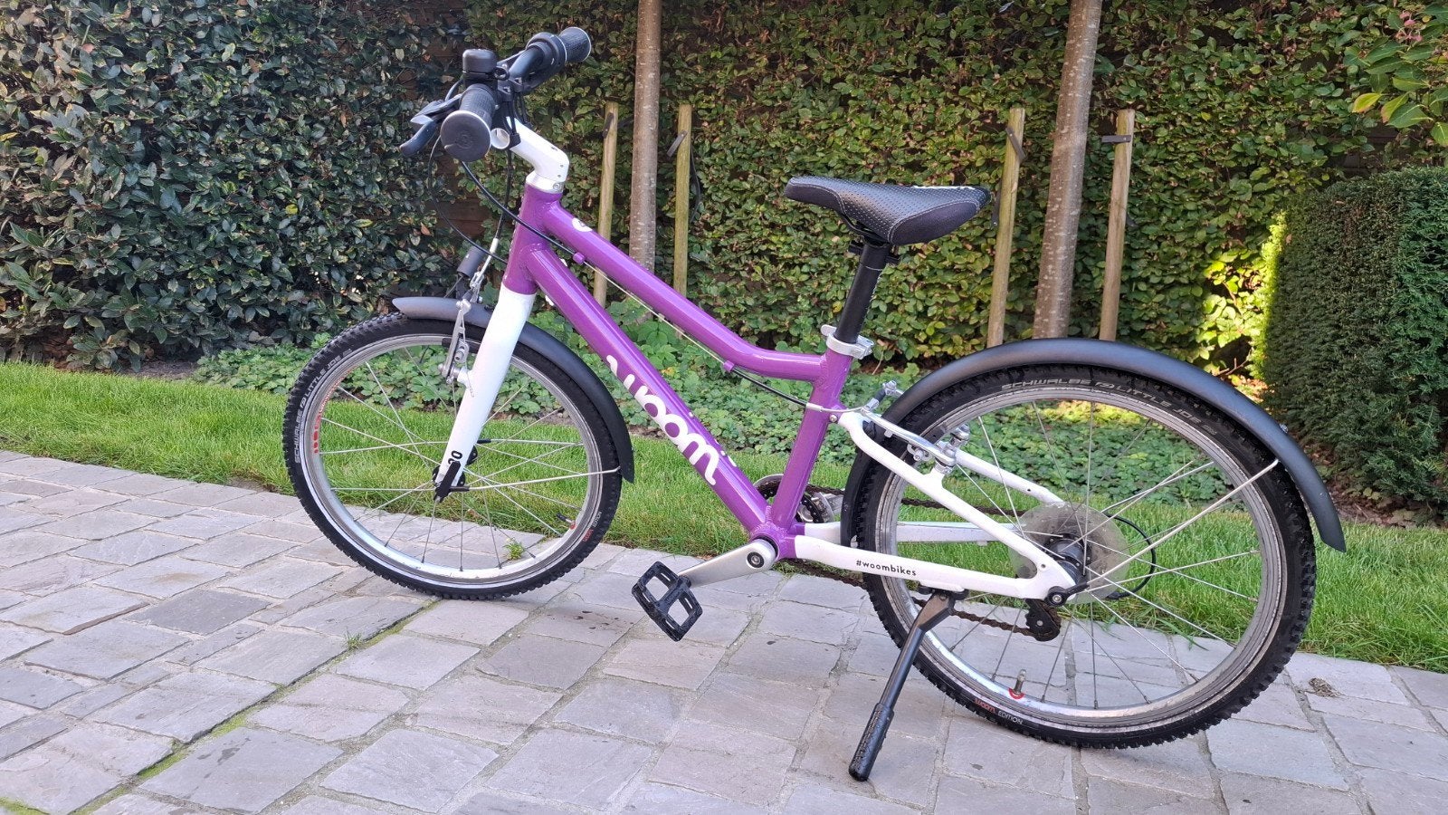 Woom 4 kinderfiets, Fietsen en Brommers, Ophalen, Velgrem, Versnellingen, Zo goed als nieuw