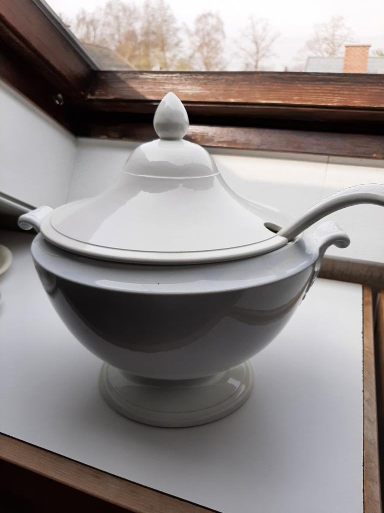 Bol à soupe blanc vintage avec louche, Enlèvement