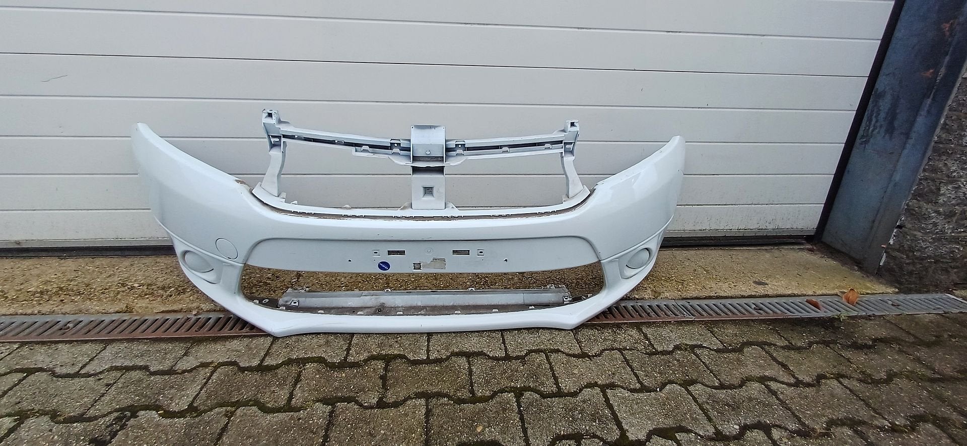 Dacia Sandero II Bumper Voorbumper 620220754 Bj. 2014/2016, Auto-onderdelen, Dacia, Gebruikt, -, Voor