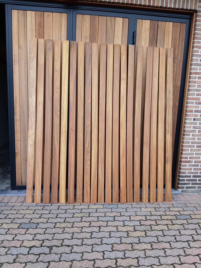 Afromosia, Doe-het-zelf en Bouw, Hout en Planken, Ophalen, Minder dan 25 mm, Nieuw, 250 tot 300 cm