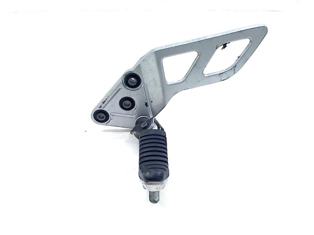 SCHETSPLAAT LINKS VOOR GSX 650 F 2008-2012 (GSX650F CJ1), Dhr. S. di Majo, Gebruikt, Info@cama-motorparts.nl, P.J. Troelstraweg 8 8
3144 CX  MAASSLUIS, NL