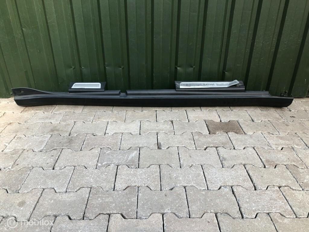 Dorpel rechts dorpelkap mini cooper s r60   51779801888, Gebruikt, Ophalen of Verzenden
