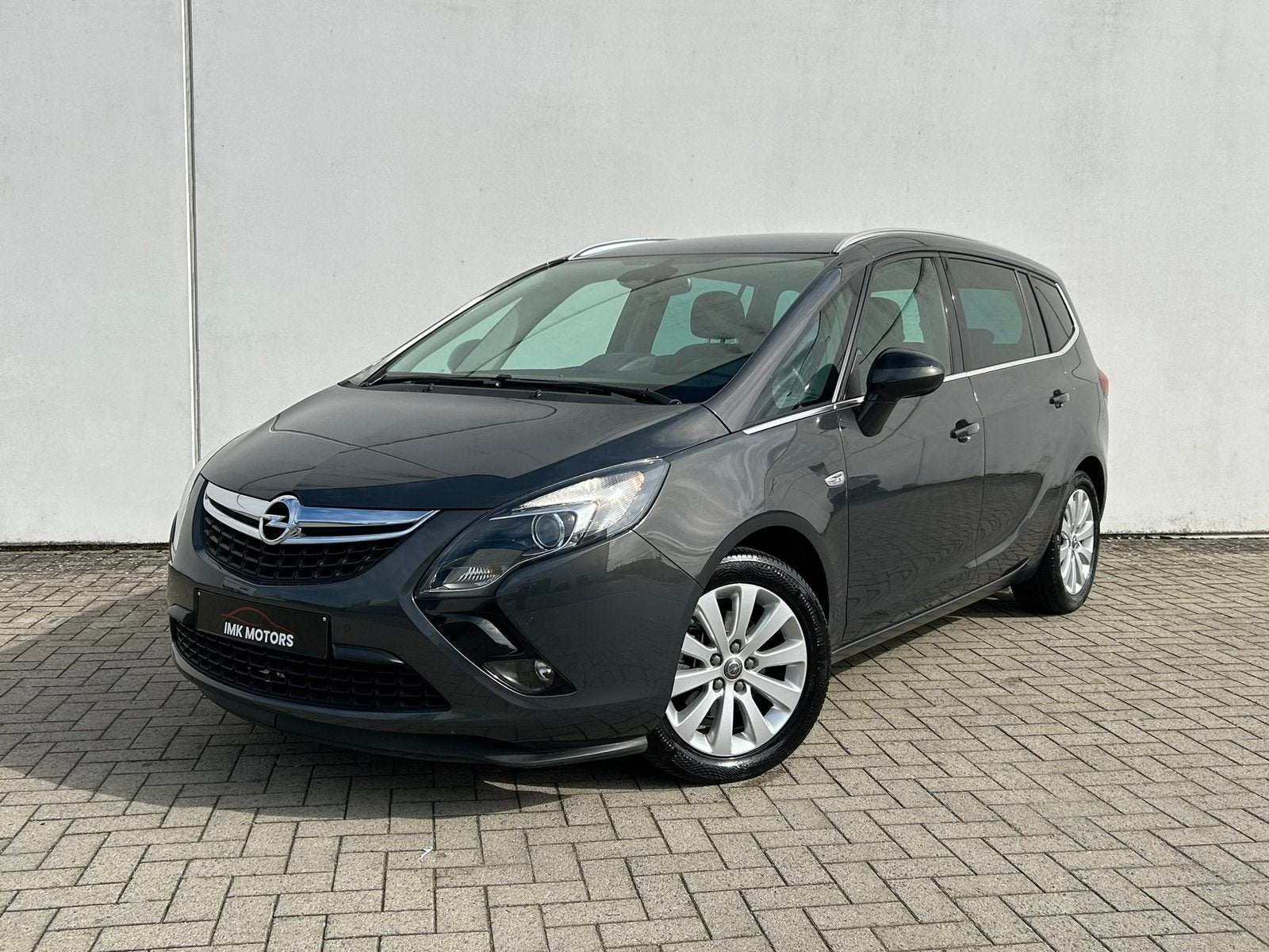 OPEL ZAFIRA Tourer 1.4 Turbo 2015 EURO 6b (MET GARANTIE), Auto's, Dealer onderhouden, Euro 6, Bedrijf, https://public.car-pass.be/vhr/9abcea09-5dd3-4dac-b6d0-64fd0c56babf