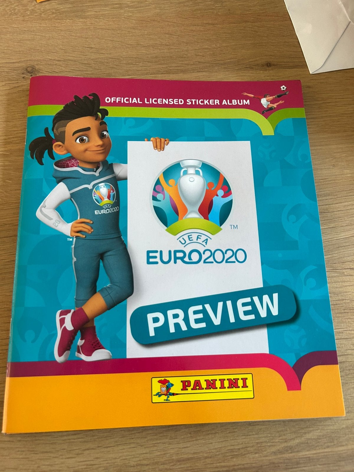 Aperçu de Panini euro 2020 + 50 autocollants, Enlèvement ou Envoi