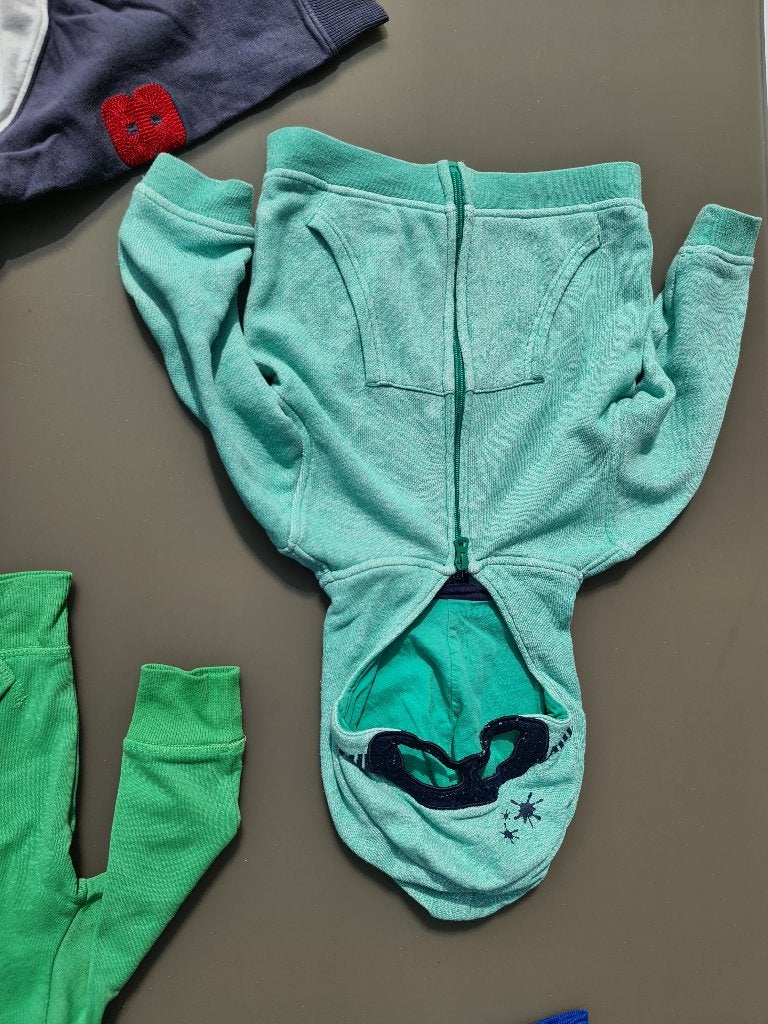 groene trui, pull, hoodie, hoody, met masker, PLOP 92, Kinderen en Baby's, Kinderkleding | Maat 92, Ophalen, Zo goed als nieuw