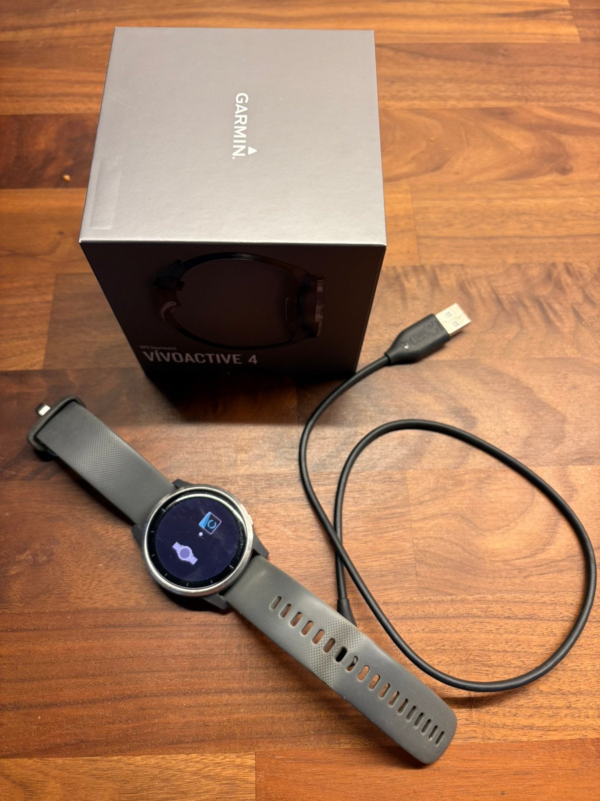 Garmin vivoactive 4 grijs, Handtassen en Accessoires, Ophalen, Waterdicht, Zo goed als nieuw, Grijs