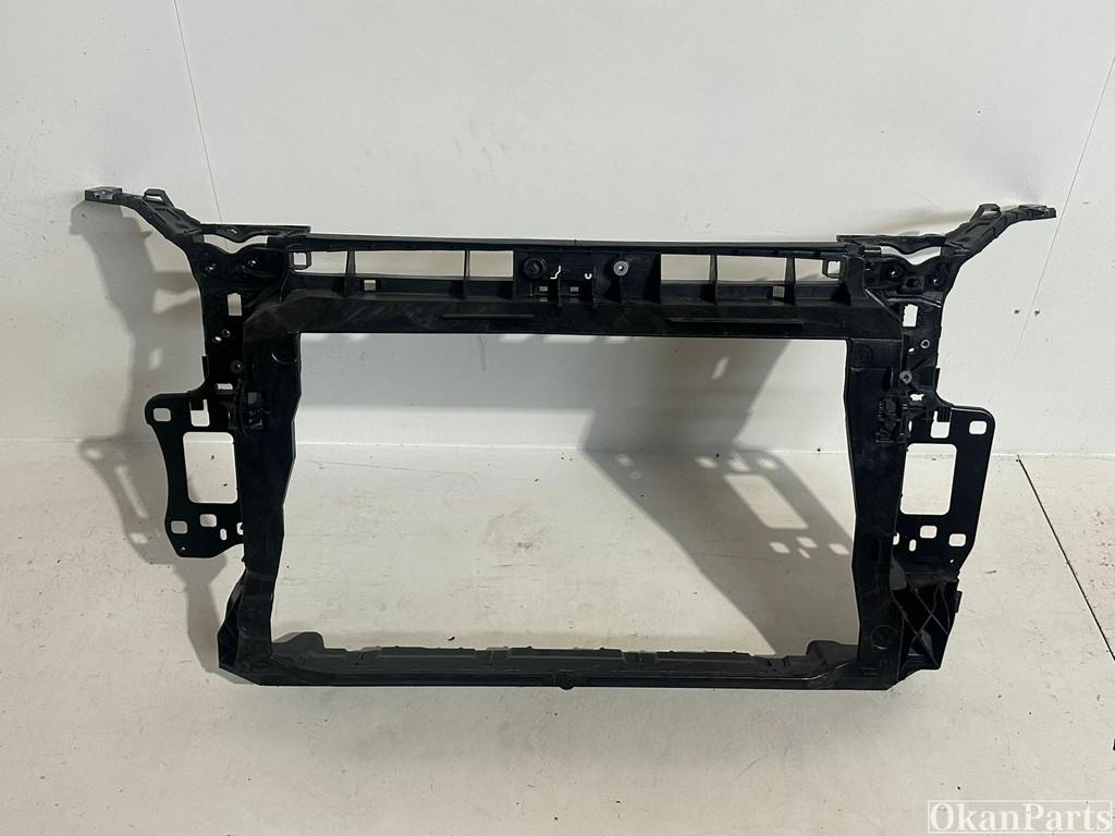 Audi Q3 83A F3 voorfront 83A805594J, Gebruikt, Voor, AUDI AG, Auto-Union-Strasse 1
85045  Ingolstadt, DE
