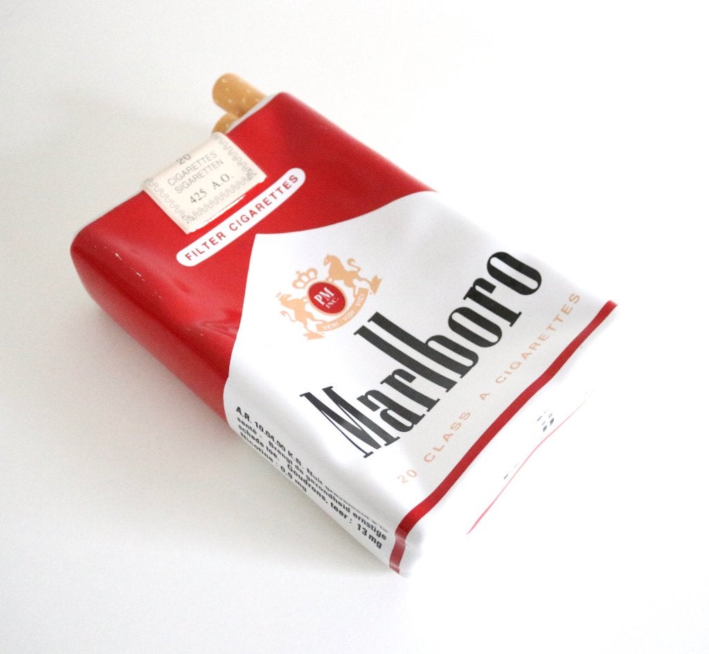 VINTAGE RARE XL CERAMIC MARLBORO MONEY BOWL ASHTRAY, Ophalen of Verzenden, Steen/keramiek, Gemerkt