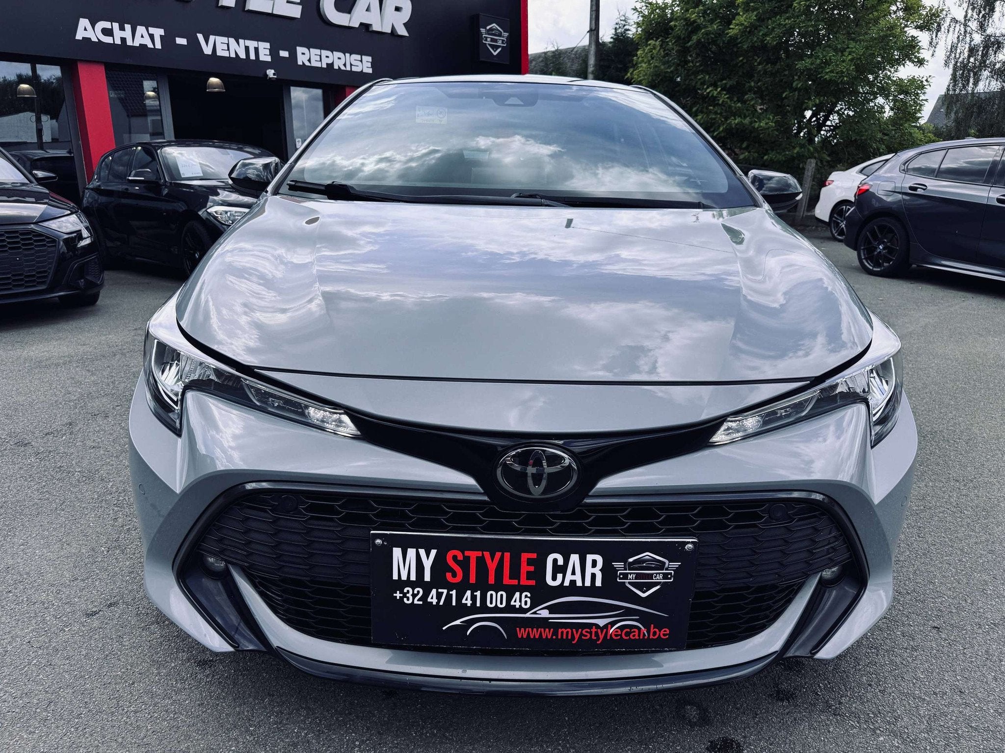 Toyota Corolla Corolla 1.2 Turbo Sport , Cuir, Carplay, Gara, Autos, Argent ou Gris, Achat, Euro 6, Entreprise