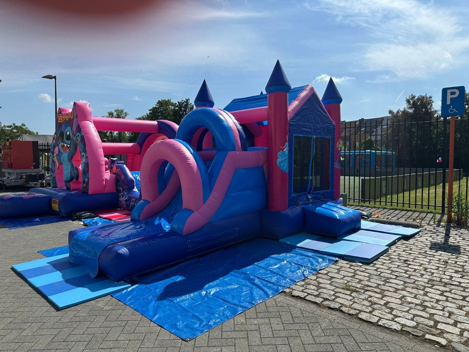 Springkasteel te huur, Enlèvement