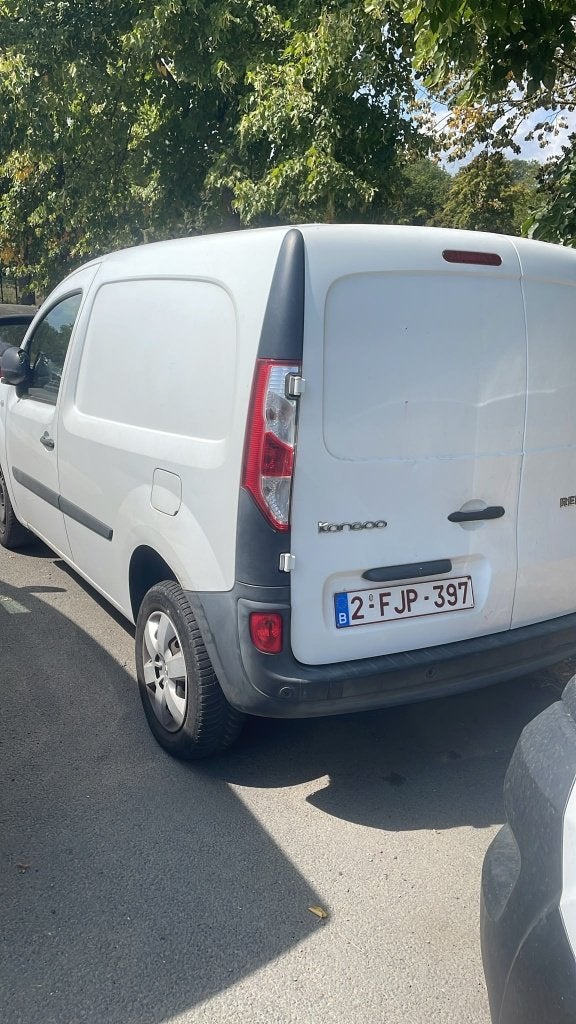 Toutes les tailles  fourgons plus d'informations 0471037594, Autos, Achat, Euro 6, 3 places, Boîte manuelle