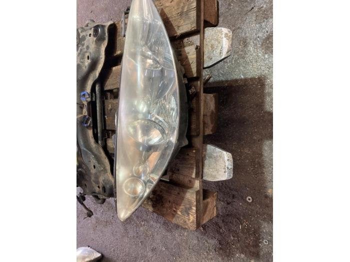 Phare droit d'un Peugeot 308, Autos : Pièces & Accessoires, -, 3 mois de garantie, Utilisé, -