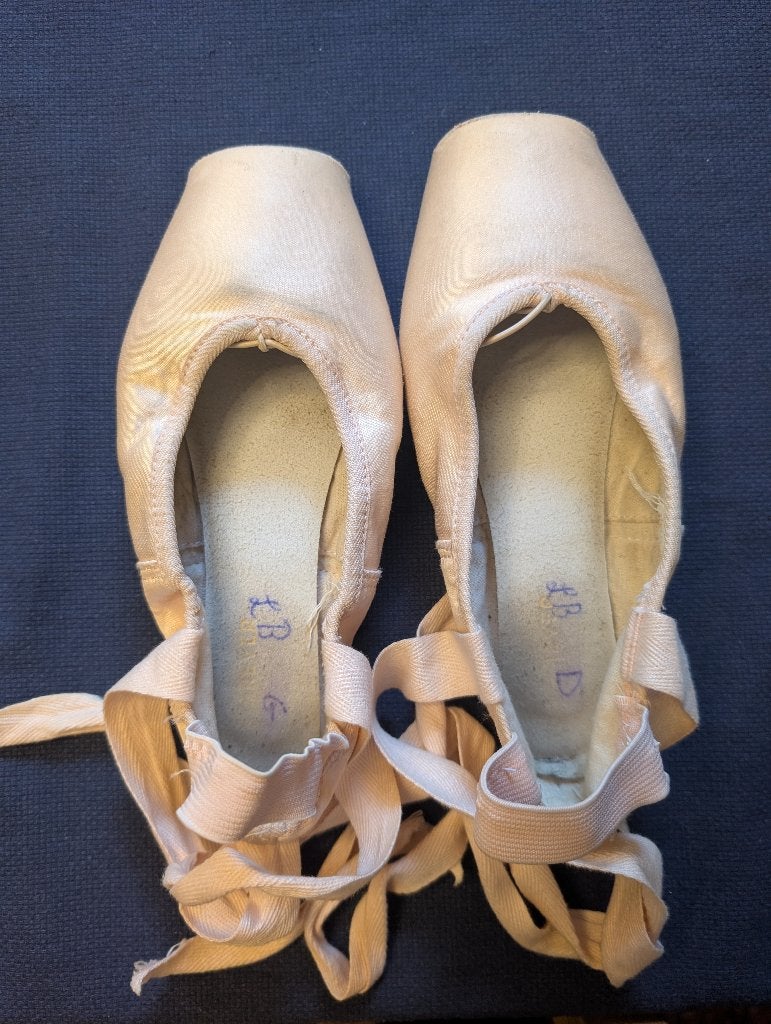Chaussons pointes de danse classique, Ophalen of Verzenden, Gebruikt, Schoenen