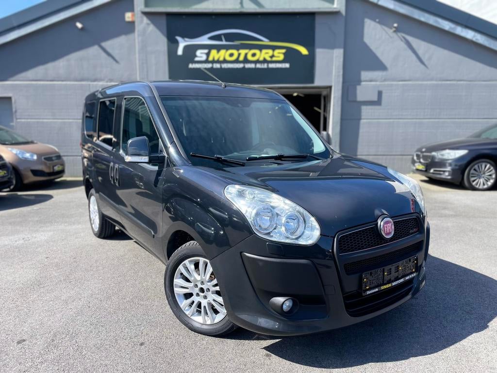 Fiat Doblo 1.6D | Airco | Trekhaak | 1 eigenaar | 5plaats |, Euro 5, Stof, Doblo, Zwart