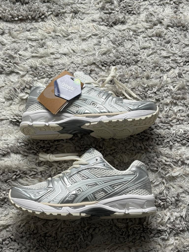 Asics x jjound gel kayano 14 maat 43.5, Enlèvement ou Envoi, Neuf, Blanc, Baskets