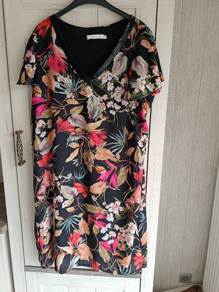 Nieuw kleedje Lola Liza maat 44, Lola & Liza, Enlèvement ou Envoi, Neuf, Taille 42/44 (L)