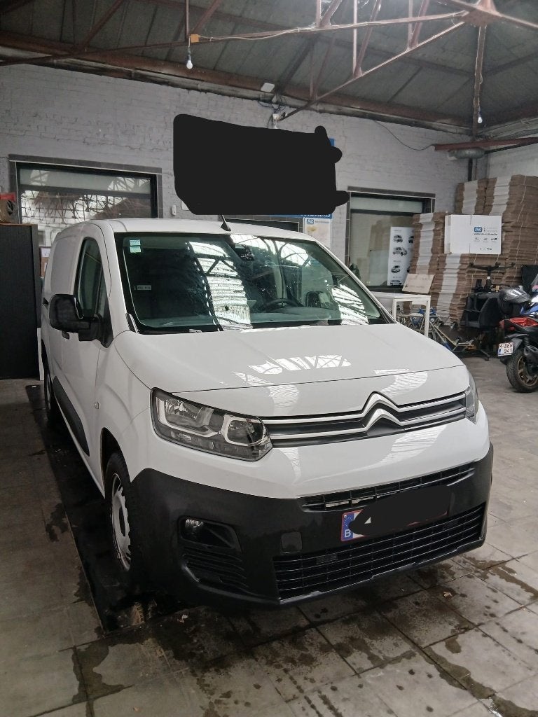 Citroen Berlingo 2023 1.5 Blue-HDI Club XL 76351km Klaar voo, Auto's, Dealer onderhouden, Citroën, Bedrijf, Diesel