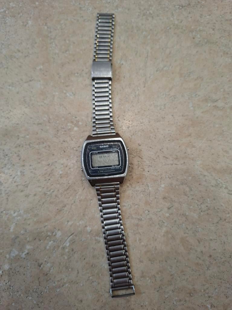 Montre homme Casio 108 A851, Collections, Enlèvement ou Envoi