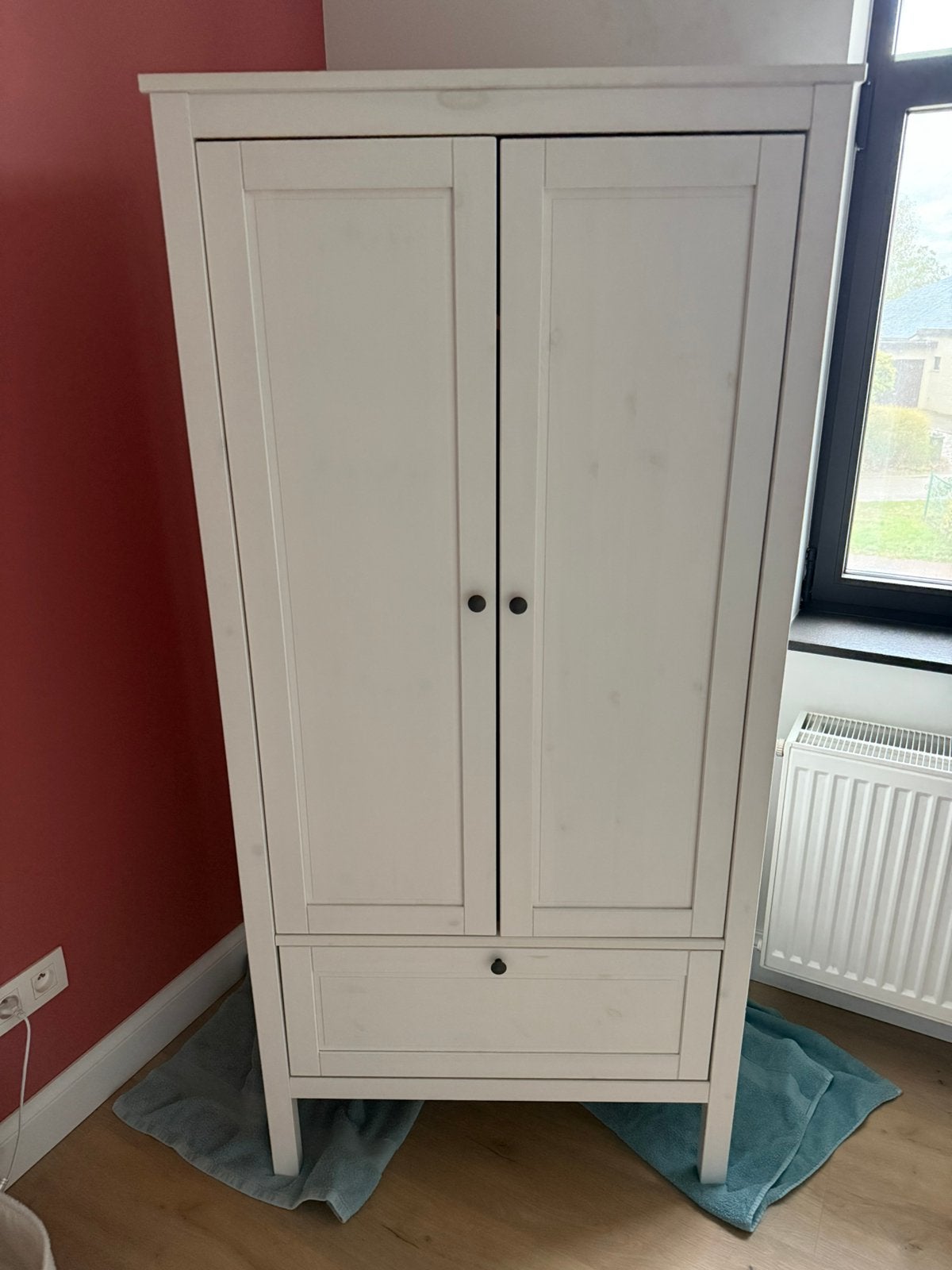 Sundvik kledingkast IKEA (kinderkamer), Ophalen, Zo goed als nieuw