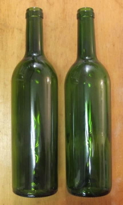 Bouteilles de vin vides, Enlèvement, Comme neuf, Autres régions, Vin rouge