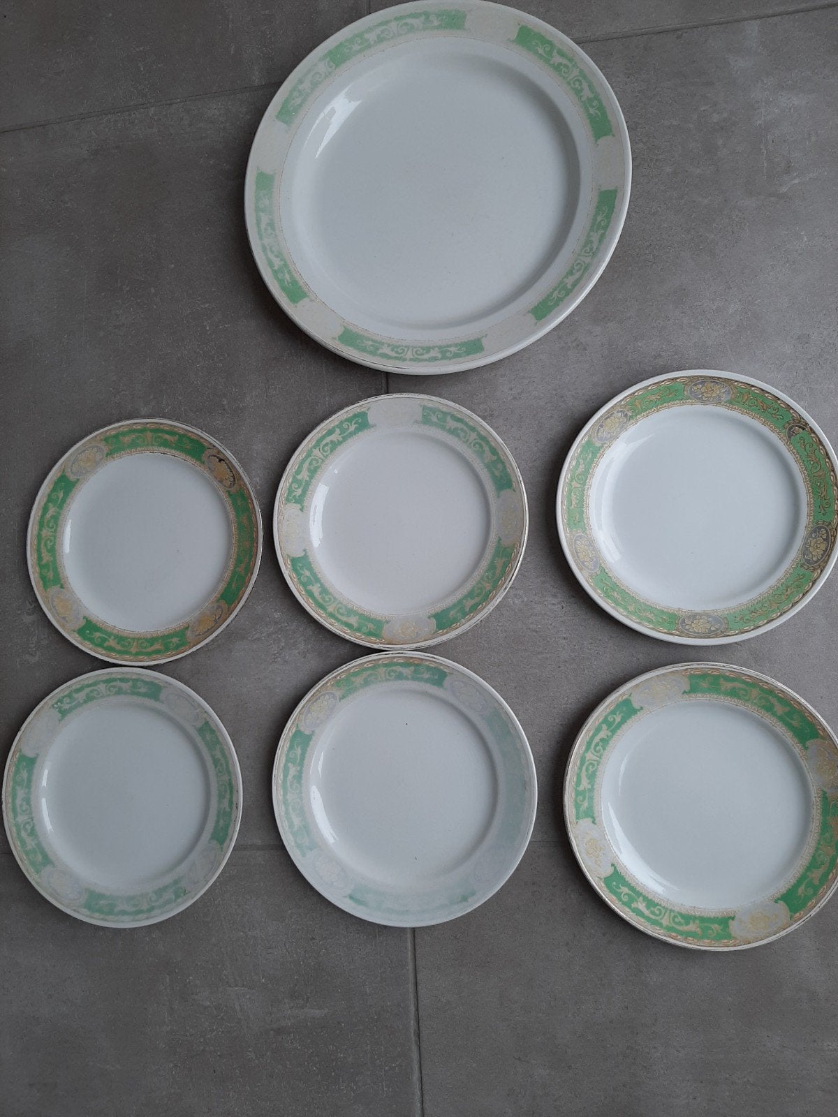 Servies Nimy, Ophalen