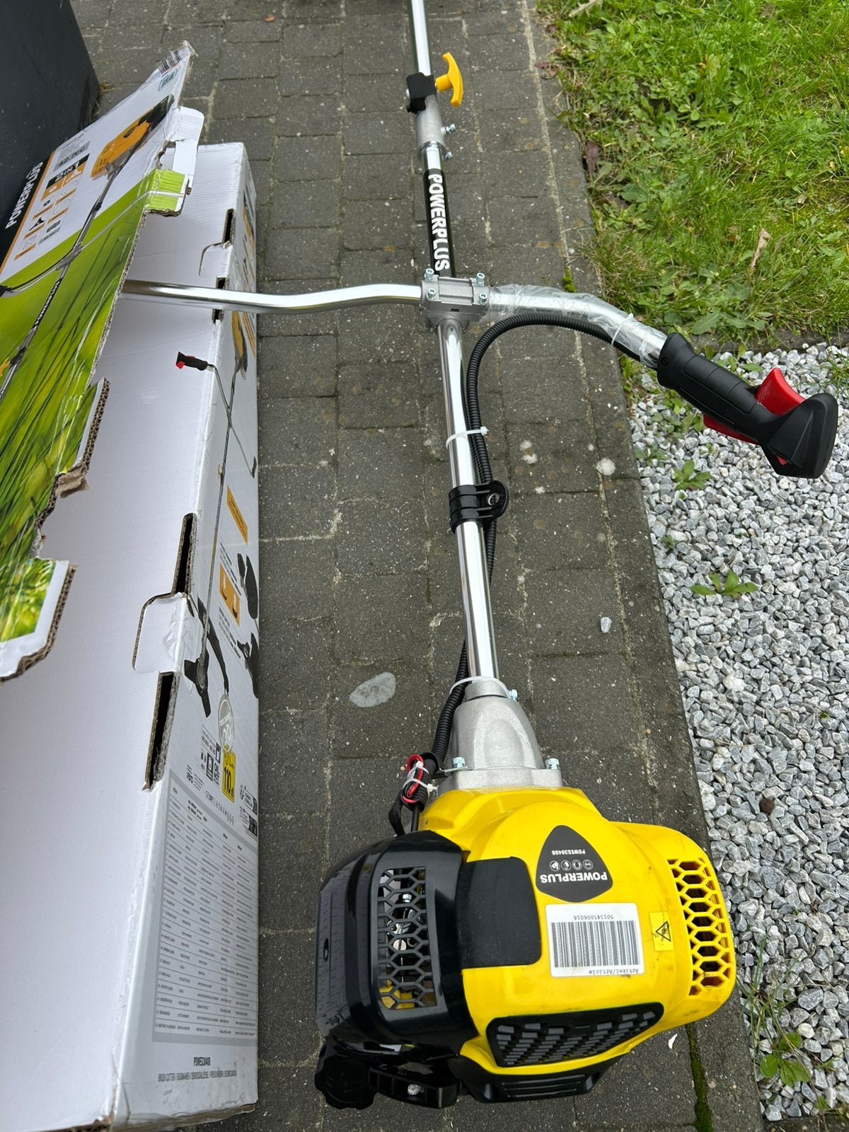 Powerplus, benzine bosmaaier, 1 maal gebrukt, Jardin & Terrasse, Enlèvement, Comme neuf, Essence