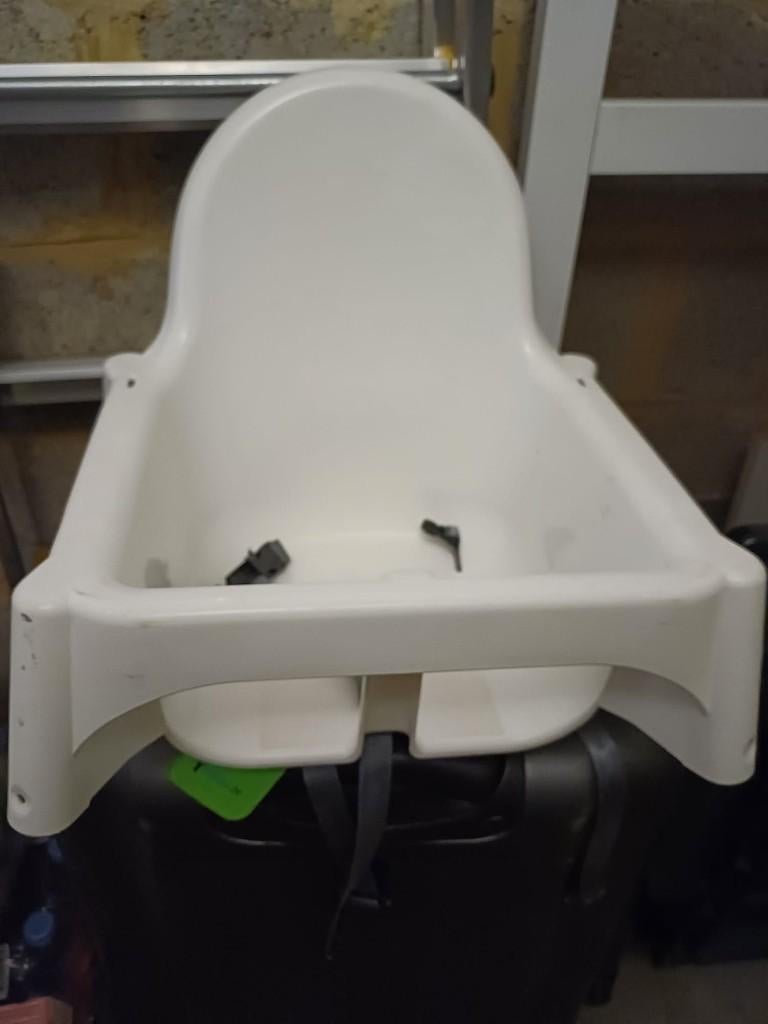 CHAISE ENFANT ET CHAUFFE BIBERON, Ophalen