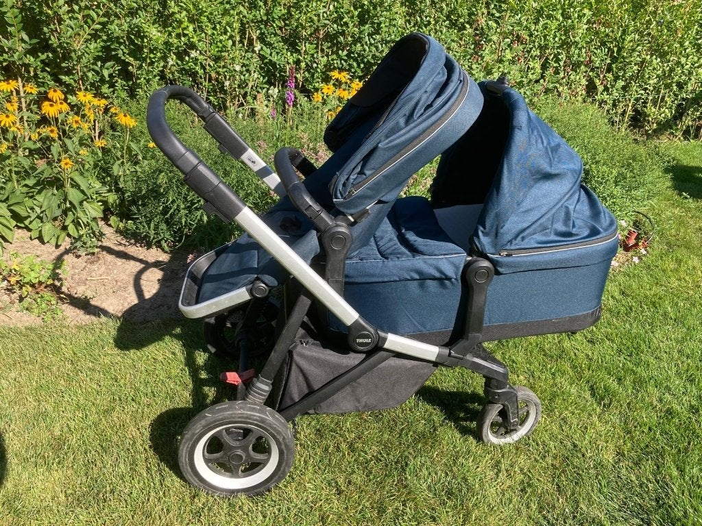 Thule sleek twin buggy navy - voor 1 of 2 kinderen., Kinderen en Baby's, Buggy's, Ophalen, Gebruikt, Overige merken, Zonnekap