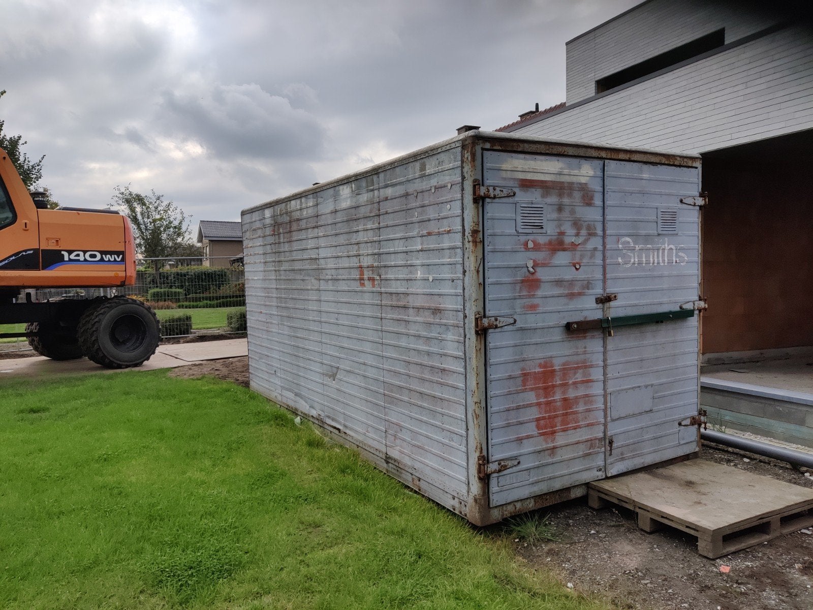 Materiaal container, Enlèvement