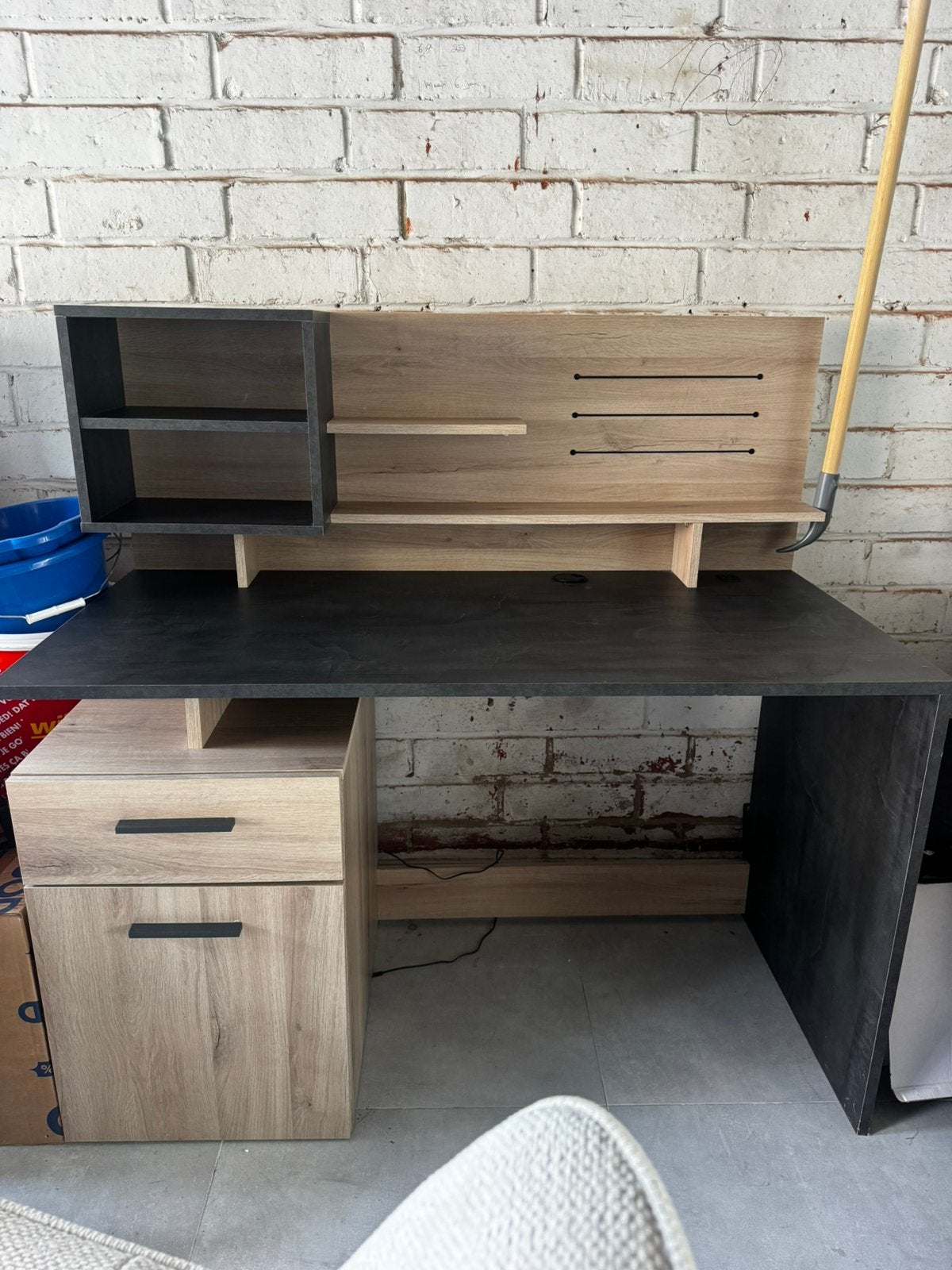 Bureau 122-59 cm eik & zwart, Ophalen, Gebruikt, Overige merken, Bureau-kast combinatie