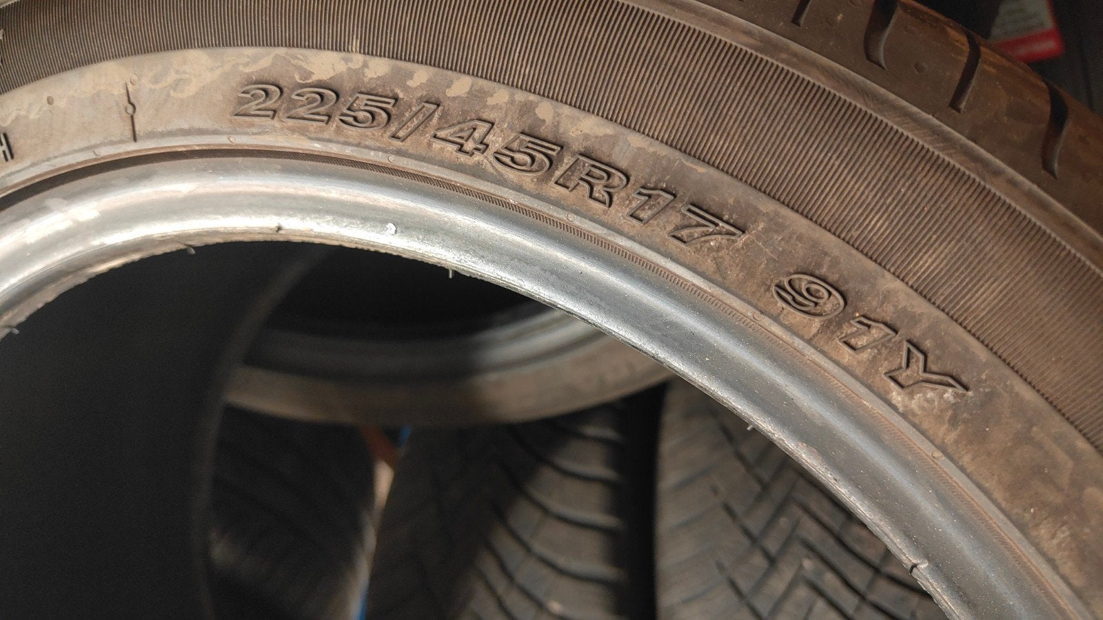 225/45r17 nexen 45€ chacun avec montage et équilibrage, Enlèvement