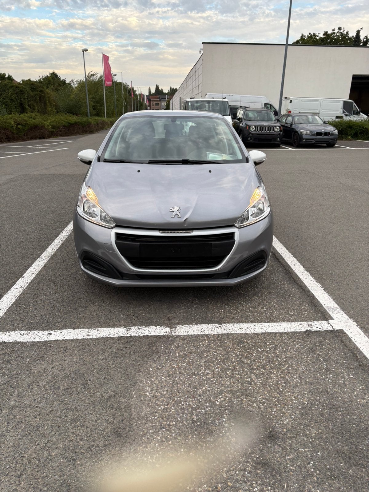 Peugeot 208 benzine, Voorwielaandrijving, Stof, 50 kW, 1199 cc