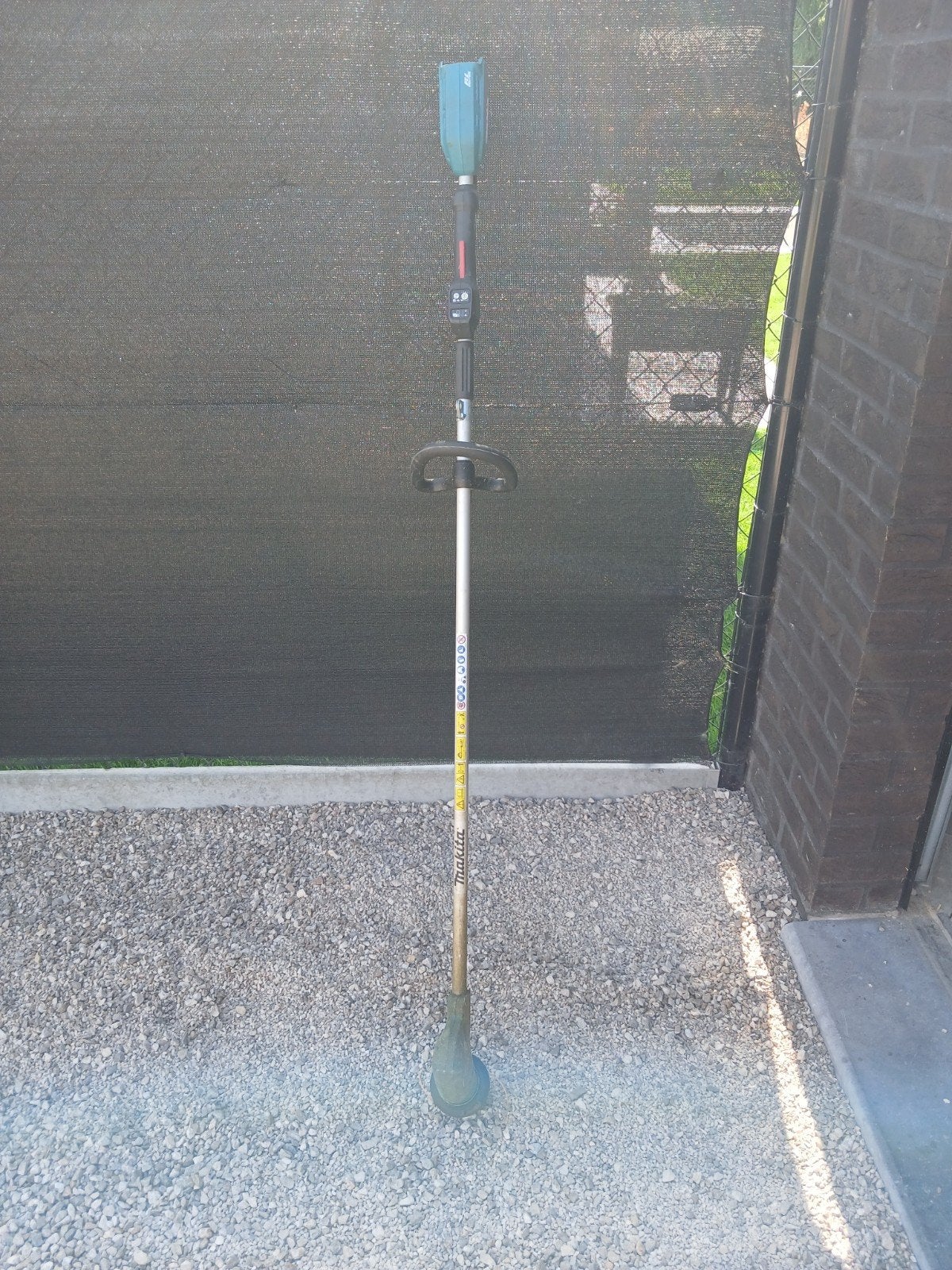 grastrimmer op batterij, Enlèvement